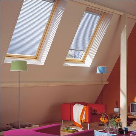 Плиссе на мансардные окна