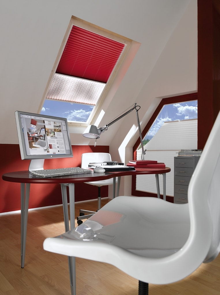 Плиссе на мансардные окна