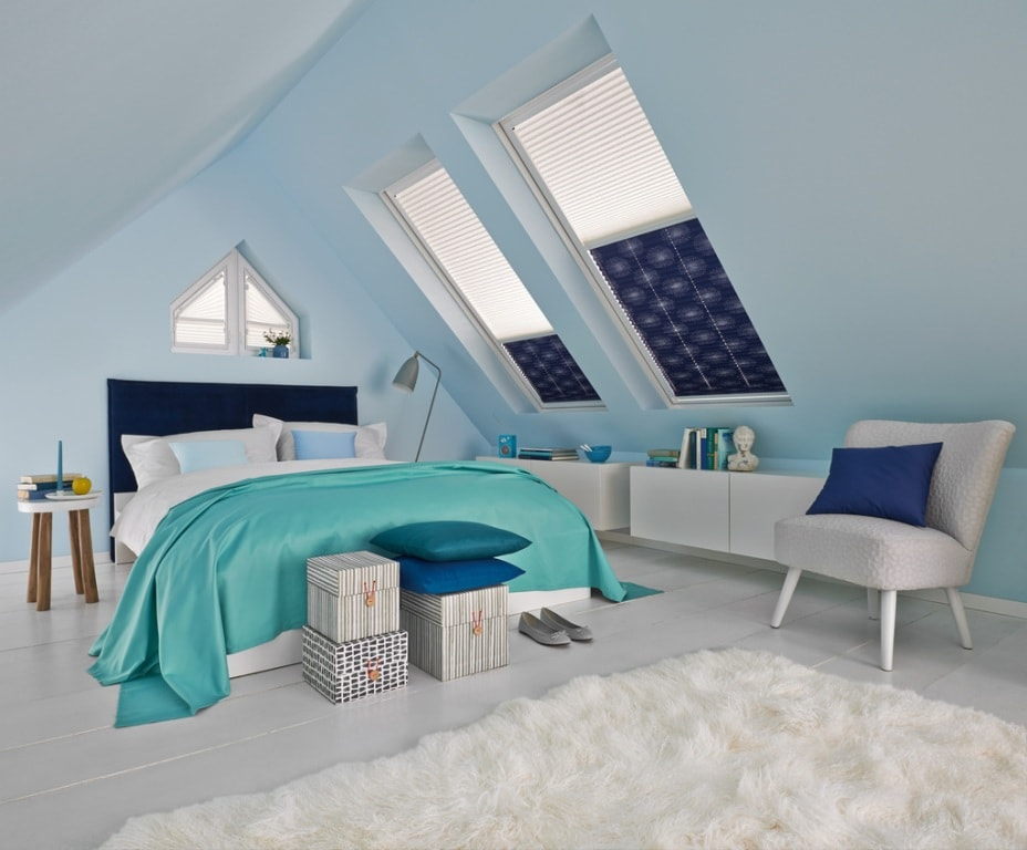 Плиссе на мансардные окна