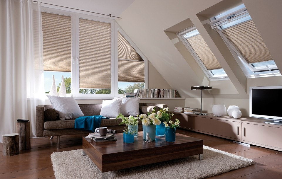 Плиссе на мансардные окна