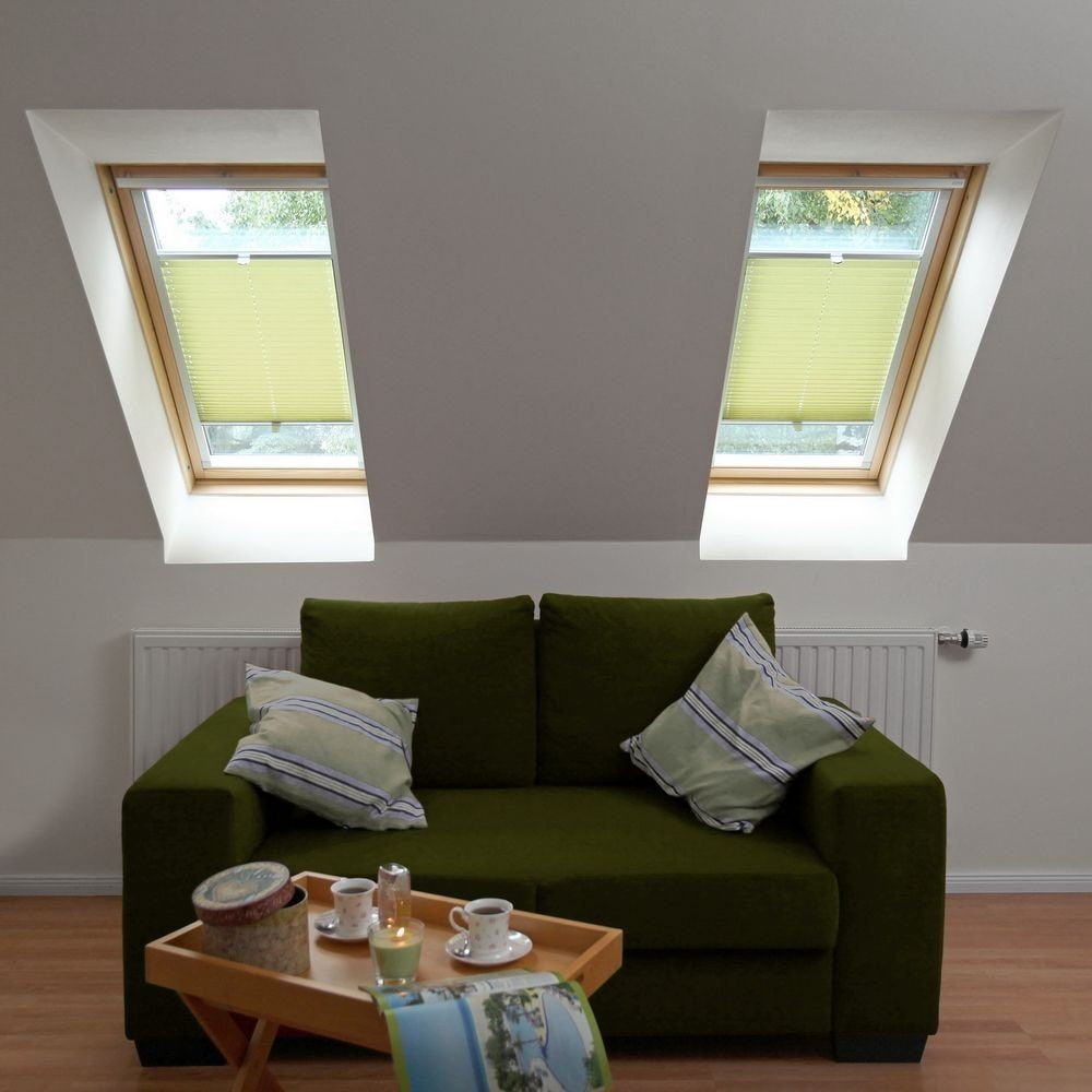 Плиссе на мансардные окна